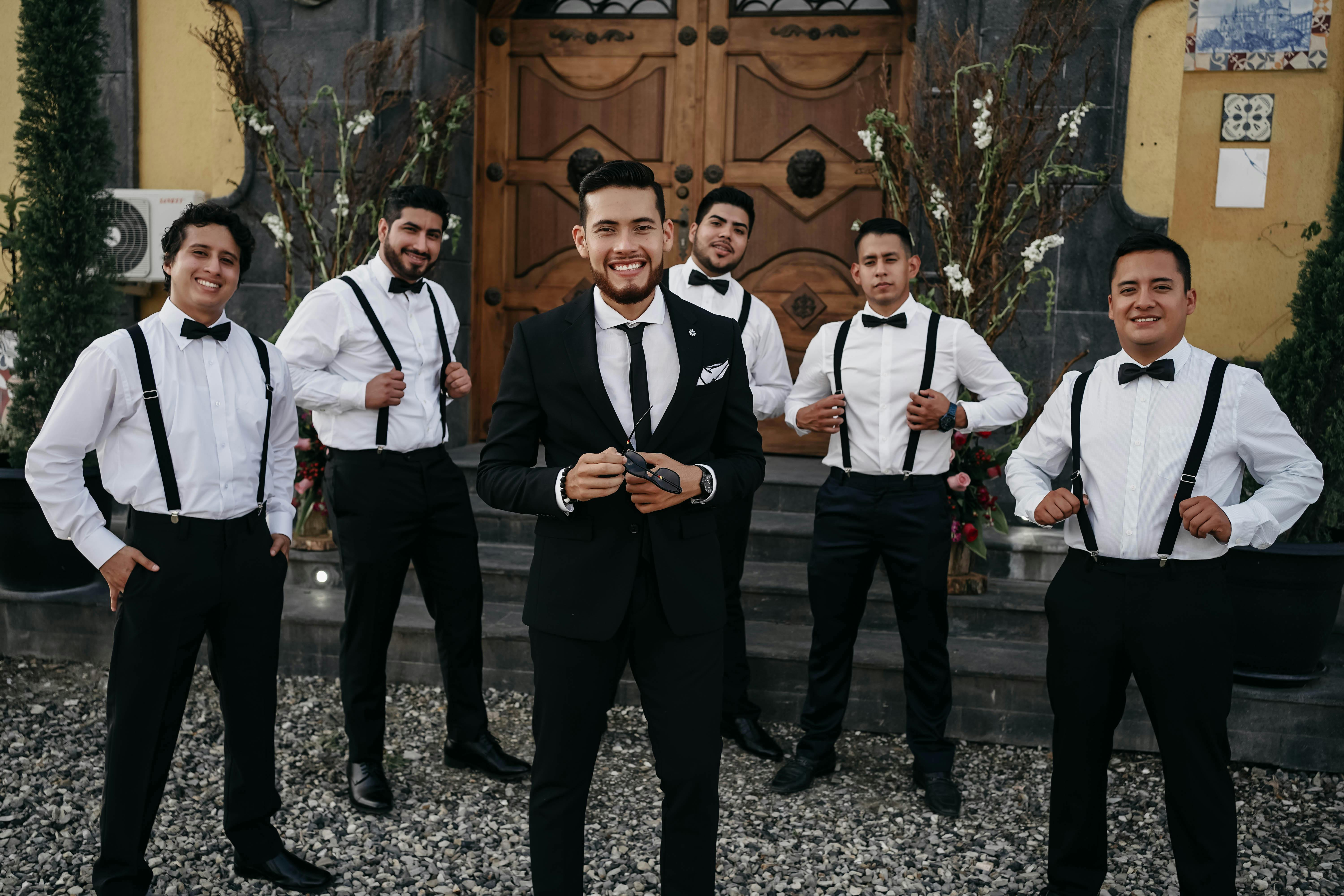 A Guide to Wedding Dress Shirts: What Every Groom and Guest Should Know